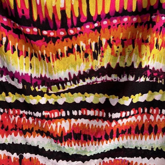 Cable and Gauge drape neck top. - Picture 5 of 7